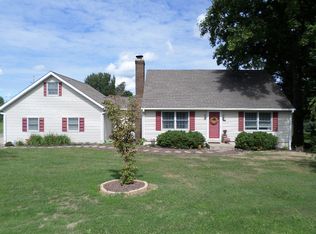 8210 Slade Rd, Harborcreek, PA 16421