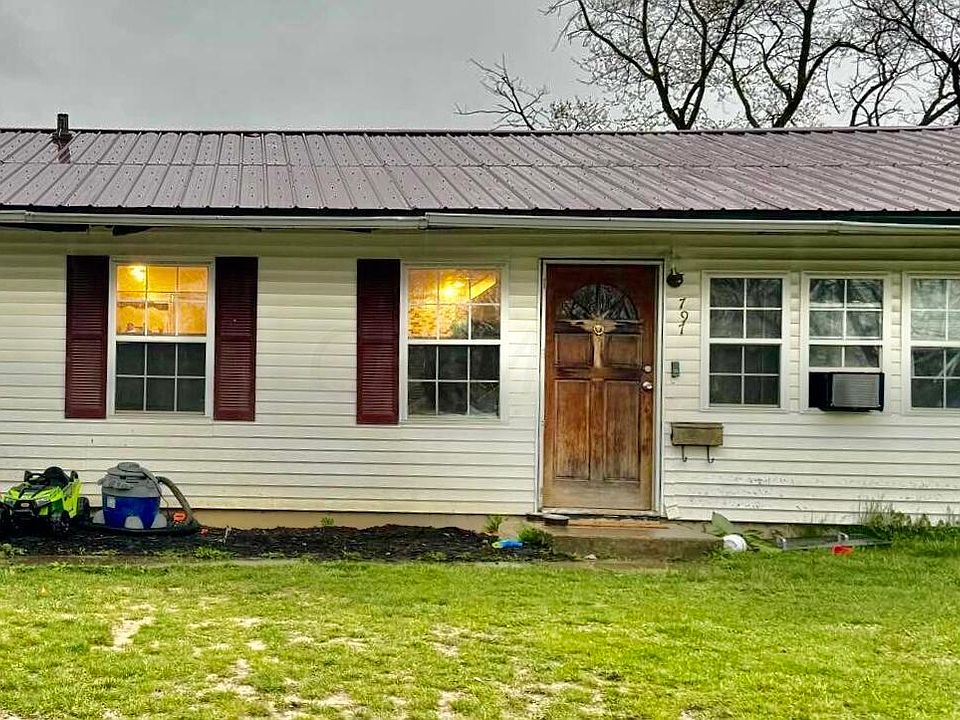 1st image of 797 Central Dr