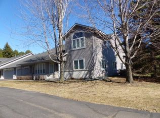 2511 Sumac Rdg, White Bear Lake, MN 55110