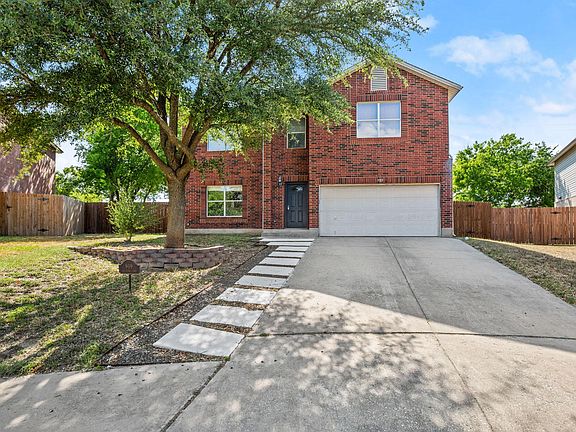 2nd image of 909 Palitine Ln