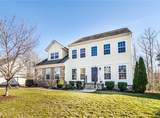 7213 Swanhaven Dr, North Chesterfield, VA 23234