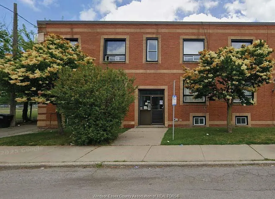 1286 Parent Ave #3