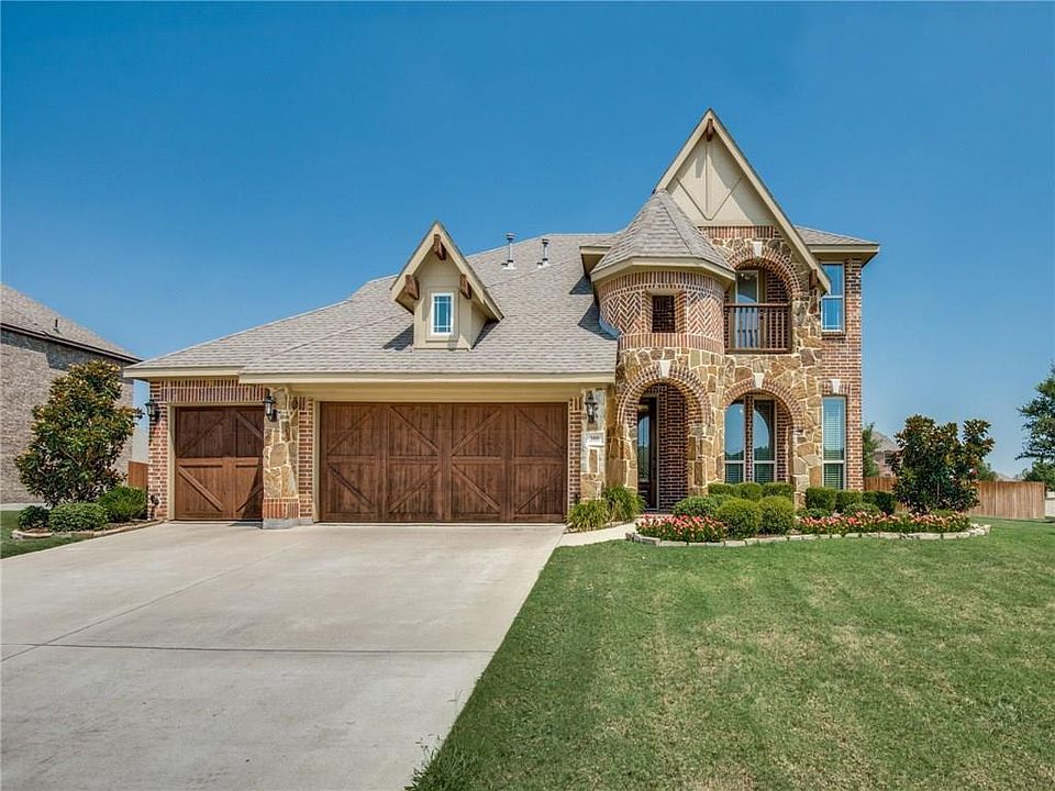 1st image of 300 River Meadows Ln