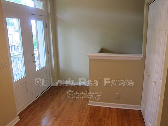 4th image of 3829 Shenandoah Ave #A