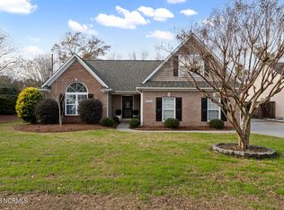 8601 Plantation Landing Dr, Wilmington, NC 28411