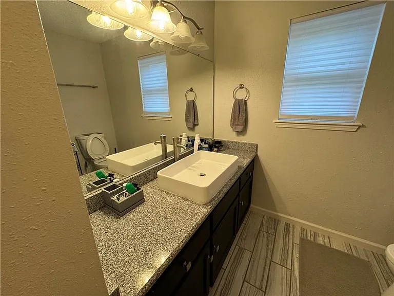 2502 W Megan Dr — Photo 14