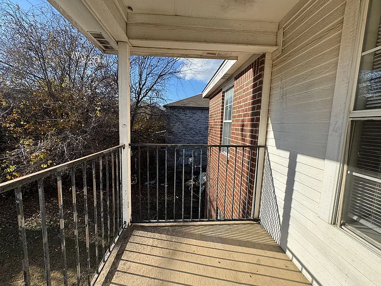 3400 Cantabrian Dr — Photo 11
