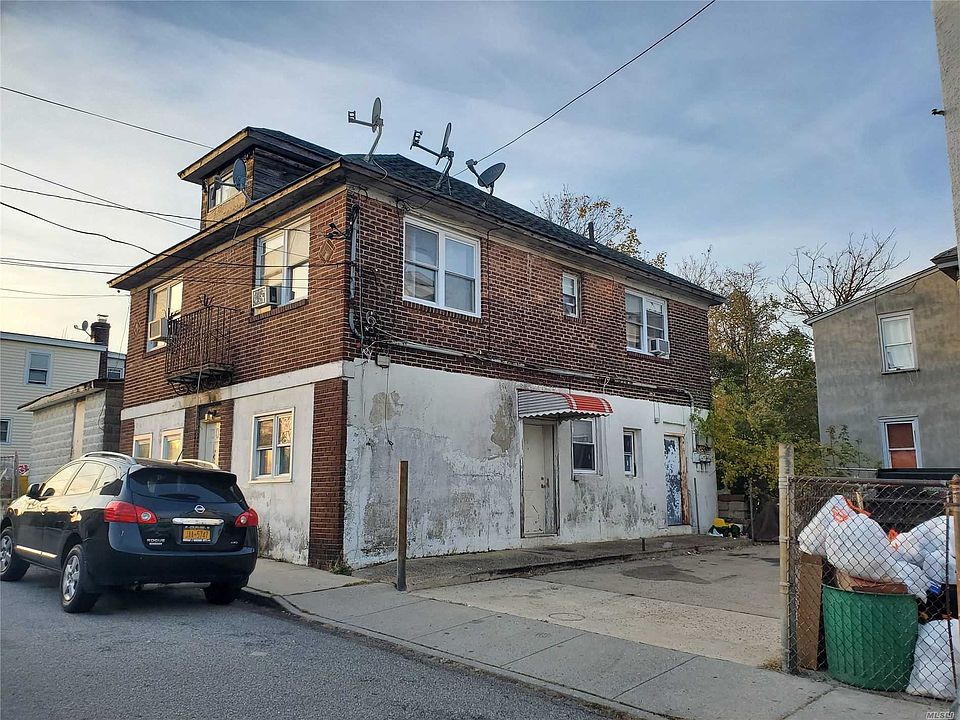 2nd image of 45 Church St