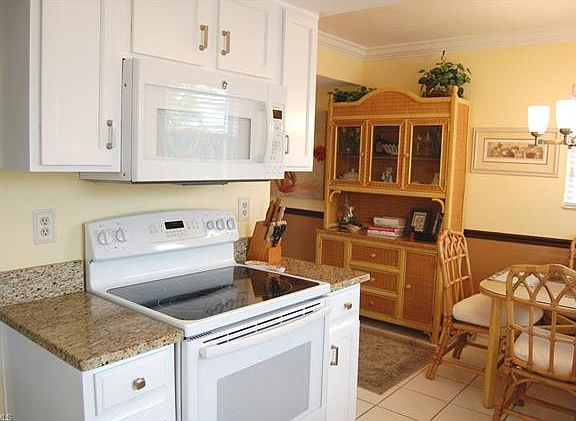 4th image of 4561 Bay Beach Ln APT 264