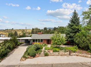 1152 E Santa Maria Dr, Boise, ID 83712