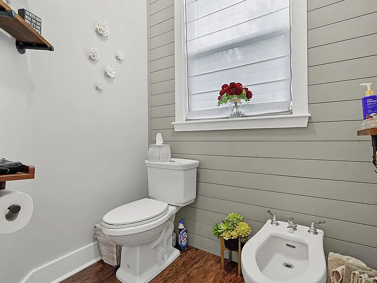 500 Turnberry Ln — Photo 36
