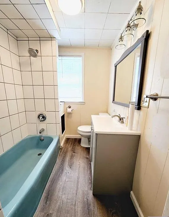 2 bed, $2,100 — Photo 2