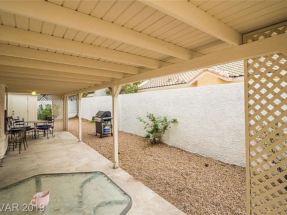 2nd image of 8213 Hamilton Beach Ln