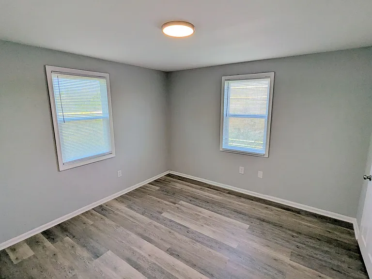 Park Northside Apartments — Photo 38