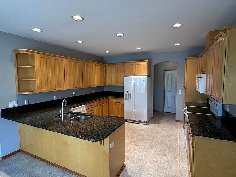 8909 Eagle Point Loop Rd SW — Photo 5