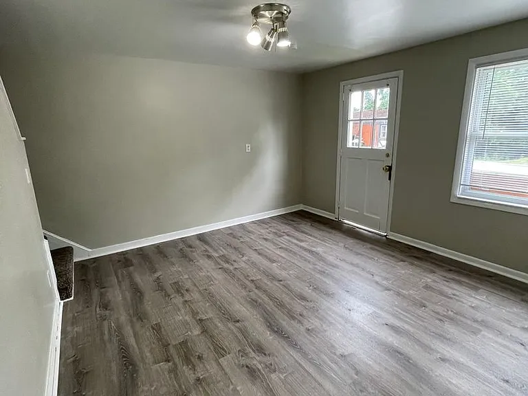 422-426 Cedar Drive — Photo 11