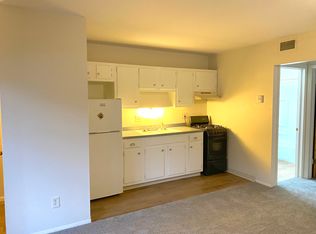 2157 Summit St APT 2, Columbus, OH 43201
