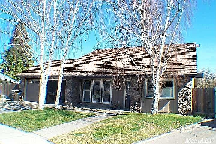 1st image of 6221 E Arapaho Ct