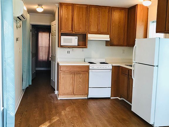 2nd image of 2151 Government St #711
