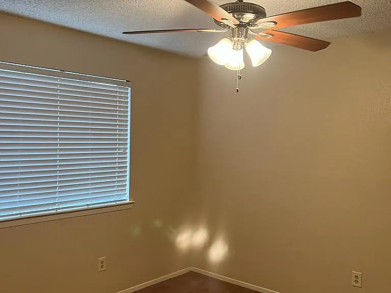 6707 Loch Bruceray Dr — Photo 3