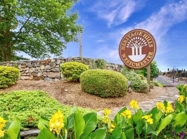 172 Heritage Hills #B, Somers, NY 10589