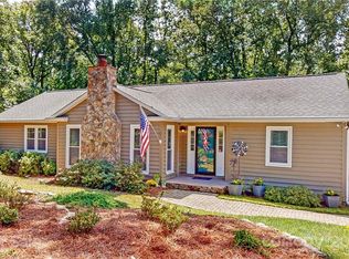 8038 Ritter Dr, Charlotte, NC 28270