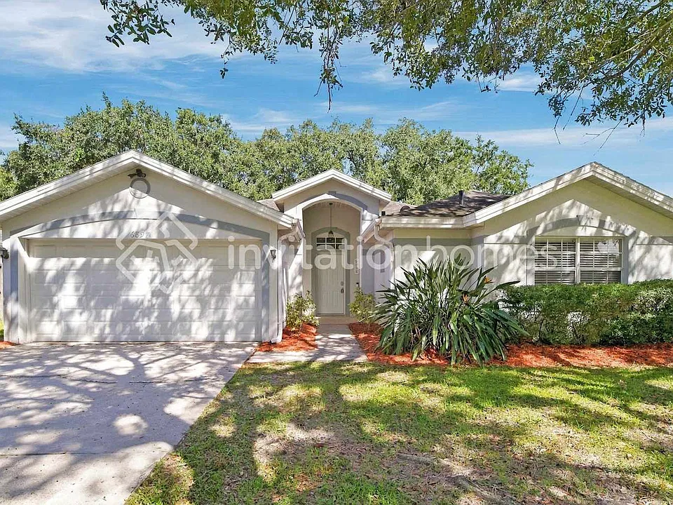 6897 Blackberry Ct