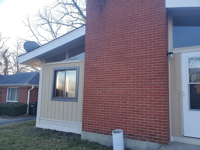1203 Tennyson Ave — Photo 12
