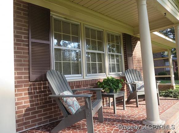 1st image of 1719 Sherwood Dr