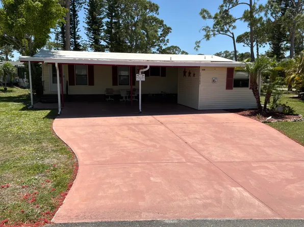 19168 Indian Wells Ct #32D, North Fort Myers, FL 33903