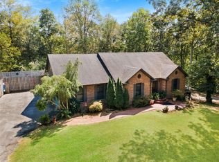 422 Ridgewood Cir, Summerville, GA 30747