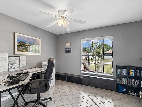 3rd image of 5127 Nashville Dr