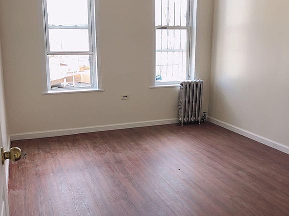 4th image of 7413 Rockaway Blvd Floor 2
