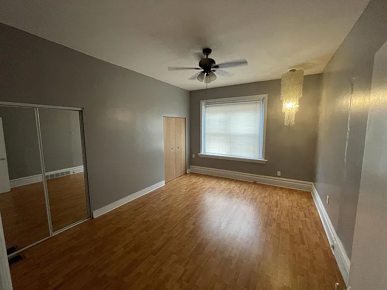 912 Ivy St #1 — Photo 6