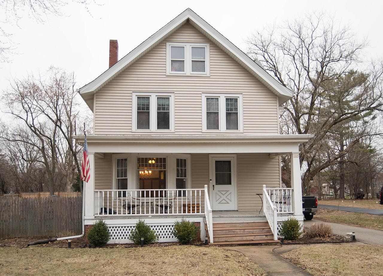105 North Harrison St, North Prairie, WI 53153 Zillow