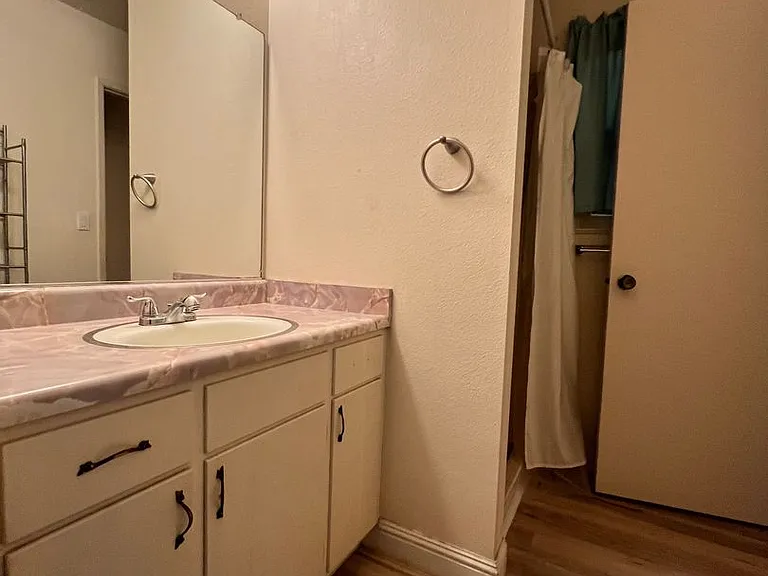 1101 Nebraska Ave — Photo 18