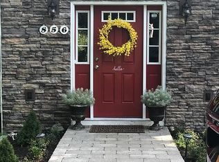 856 Beekman Rd, Hopewell Junction, NY 12533