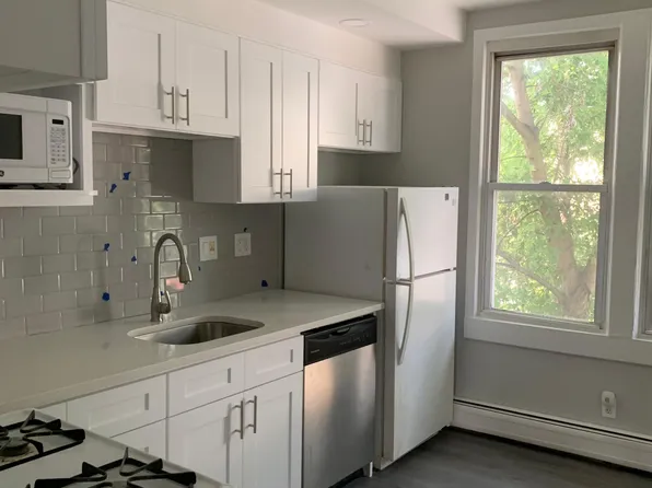 38 Logan Ave, Jersey City, NJ 07306