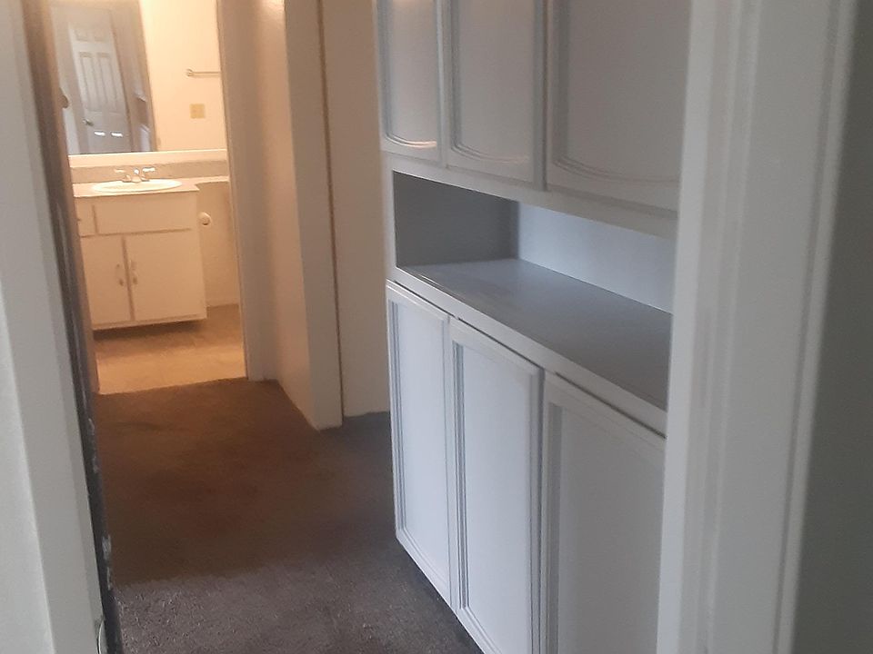 1st image of 2432 Camino Park Ct #10