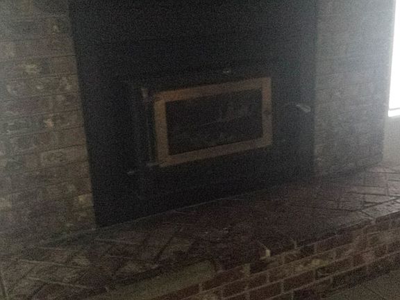4th image of 345 W Aeroplane Ln
