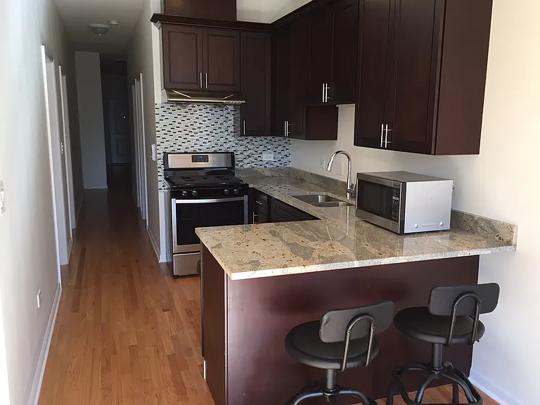 903 S Miller St — Photo 11
