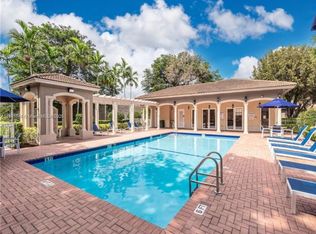 8122 SW 119th Ct, Miami, FL 33183