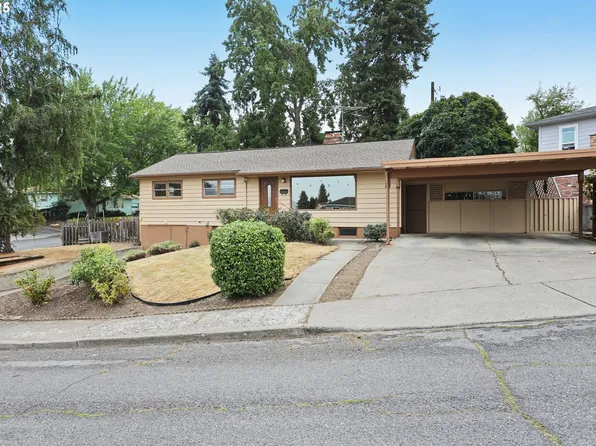 716 E 20th St, The Dalles, OR 97058