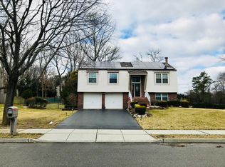 74 Buckingham Dr, Jackson, NJ 08527
