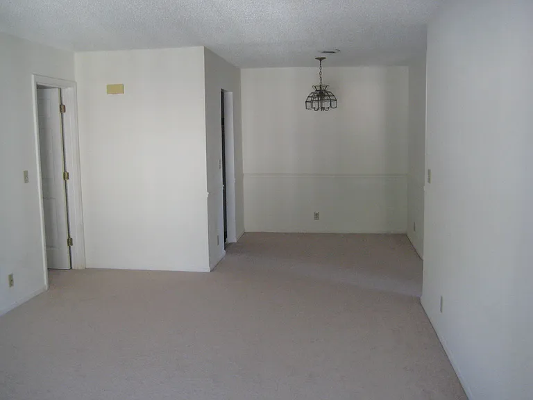 110 Heywood Rd #19D — Photo 7