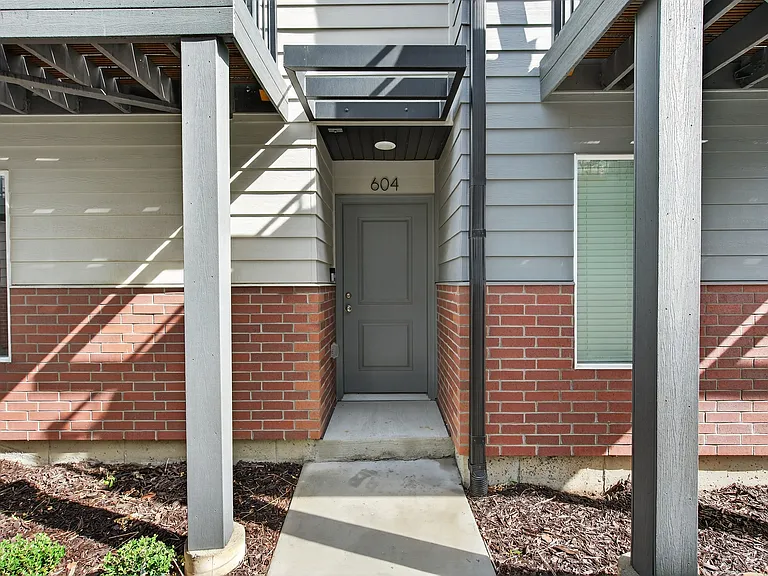 1146 S Redwood Rd #604 — Photo 31