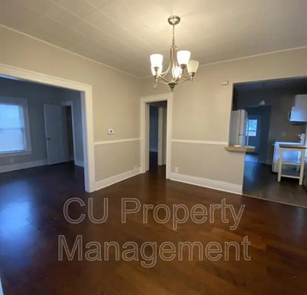 508 N Fair St — Photo 16