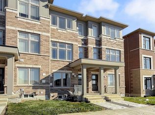 2839 Whites Rd, Pickering, ON L1X 0P4