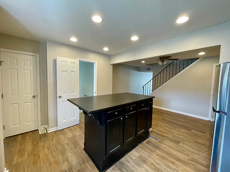 40 Terrace Ct — Photo 7