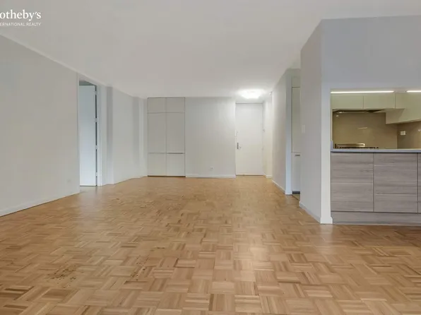 161 West 61st Street image 15 of 23